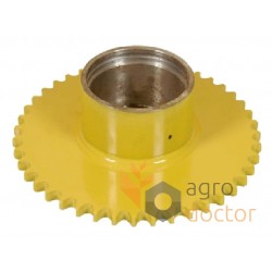 Chain sprocket 84056510 New Holland, T44