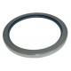Shaft seal for CLAAS combine hydraulic system