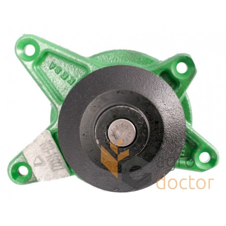 Water pump for engine - RE557899 John Deere