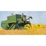 Combine harvester JOHN DEERE 940–955